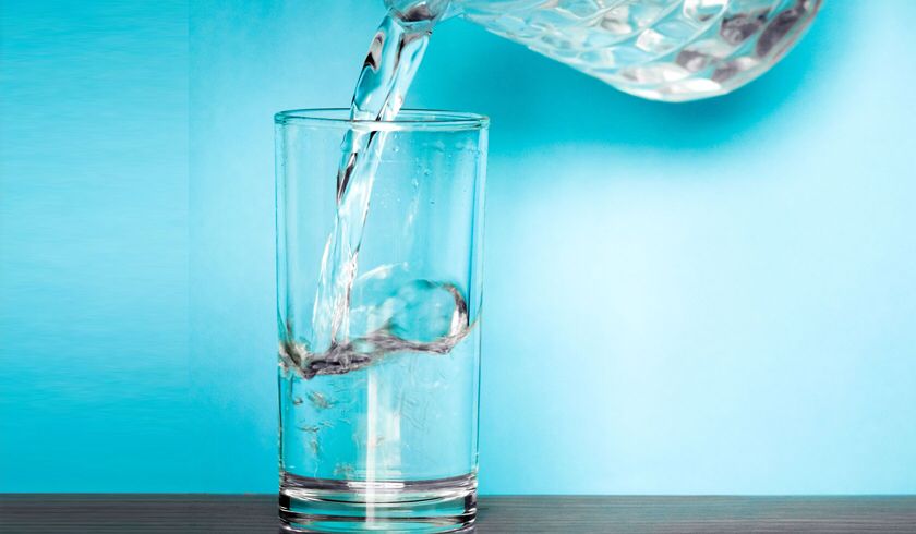 Kemenkes Sarankan Masyarakat Cukupi Minum Air Putih Saat Cuaca Panas