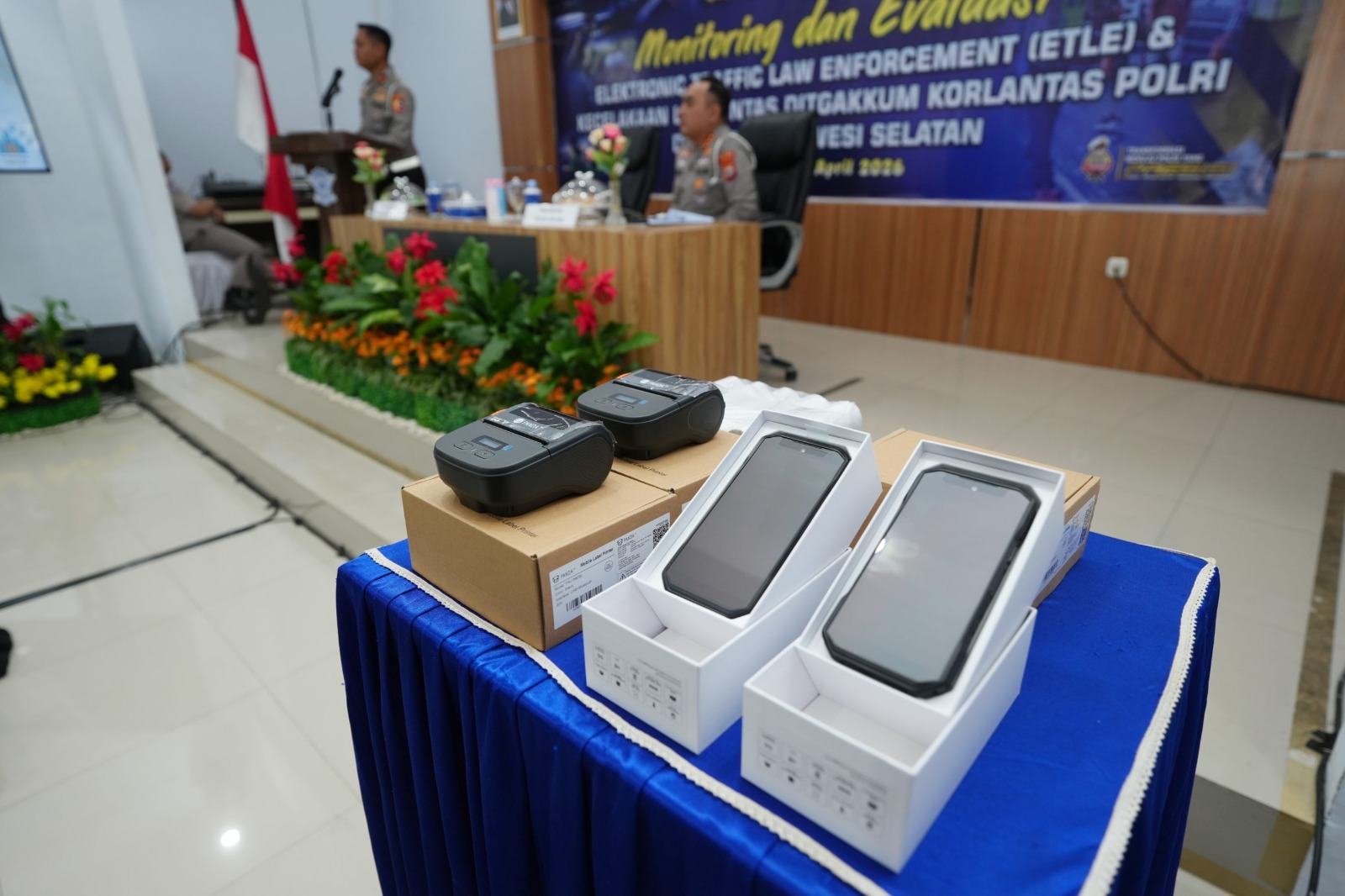 Tercanggih! Korlantas Polri Luncurkan ETLE Handheld Berfitur Barcode dan Print Out