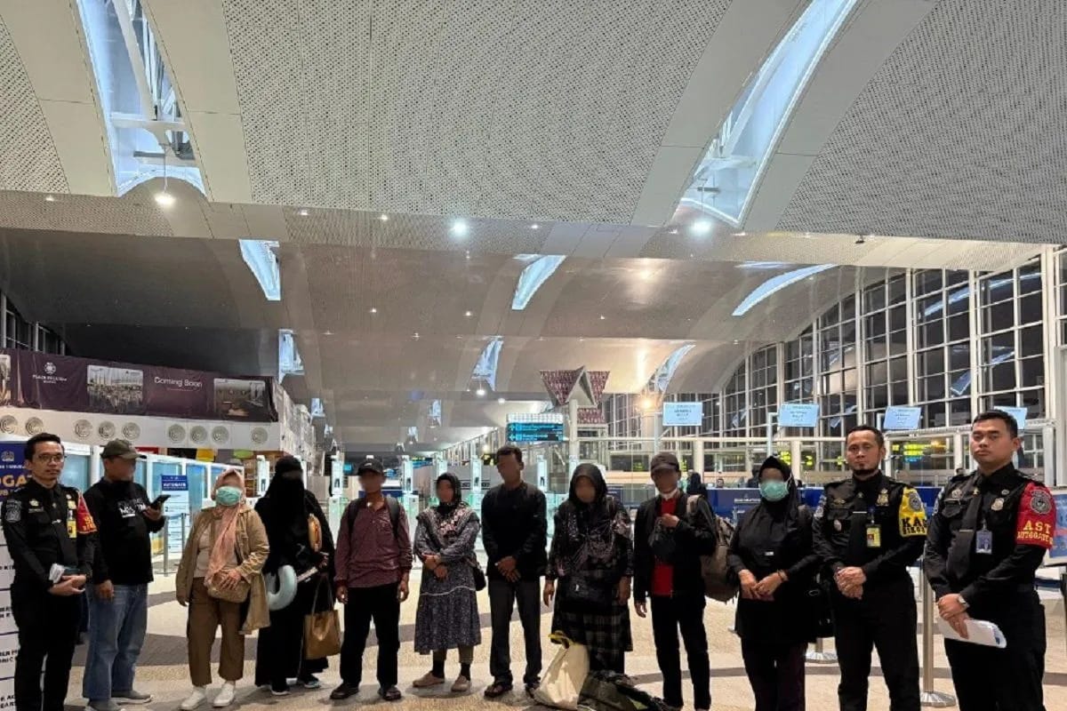 Pemerintah Imbau Masyarakat Tak Tergiur Tawaran Haji tanpa Antre