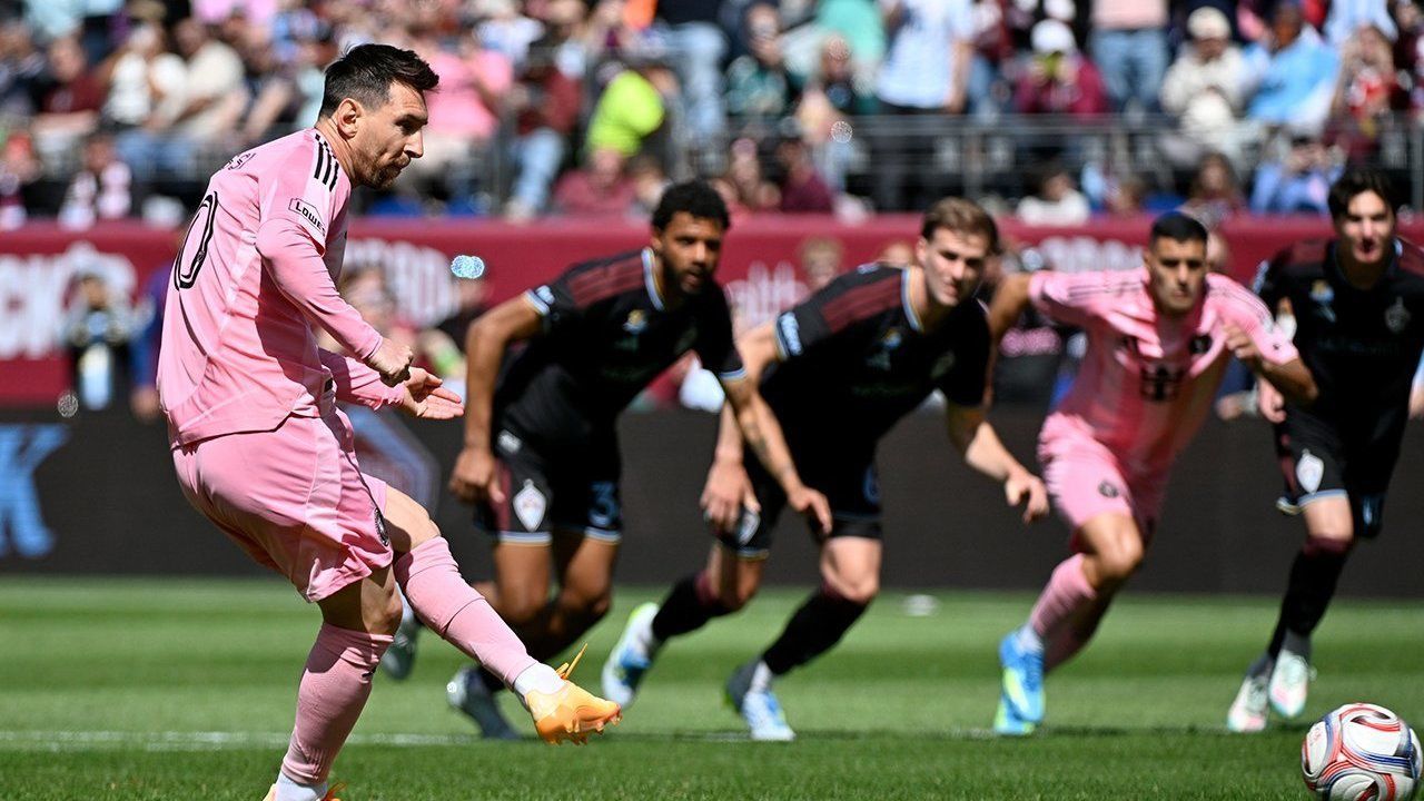 2 Gol Messi Bawa Inter Miami Menang atas Colaeado Rapids