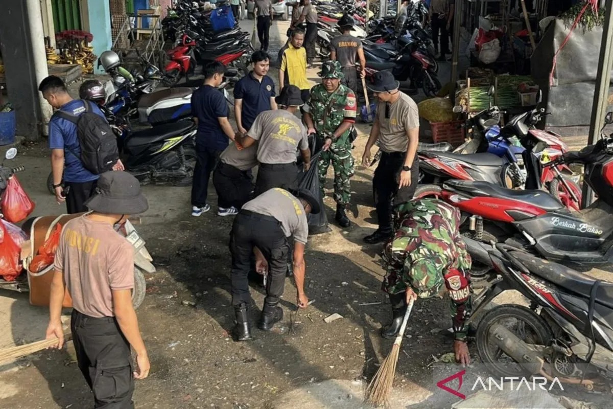 Wujud Polri Peduli Fasilitas Umum, Brimob Polda Metro Gelar Gerakan ASRI