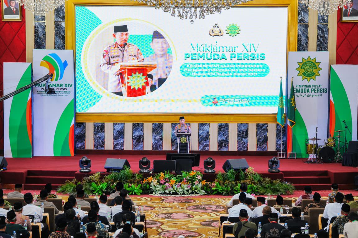 Buka Muktamar Pemuda Persis, Kapolri Tekankan Sinergi Jaga Stabilitas Kamtibmas