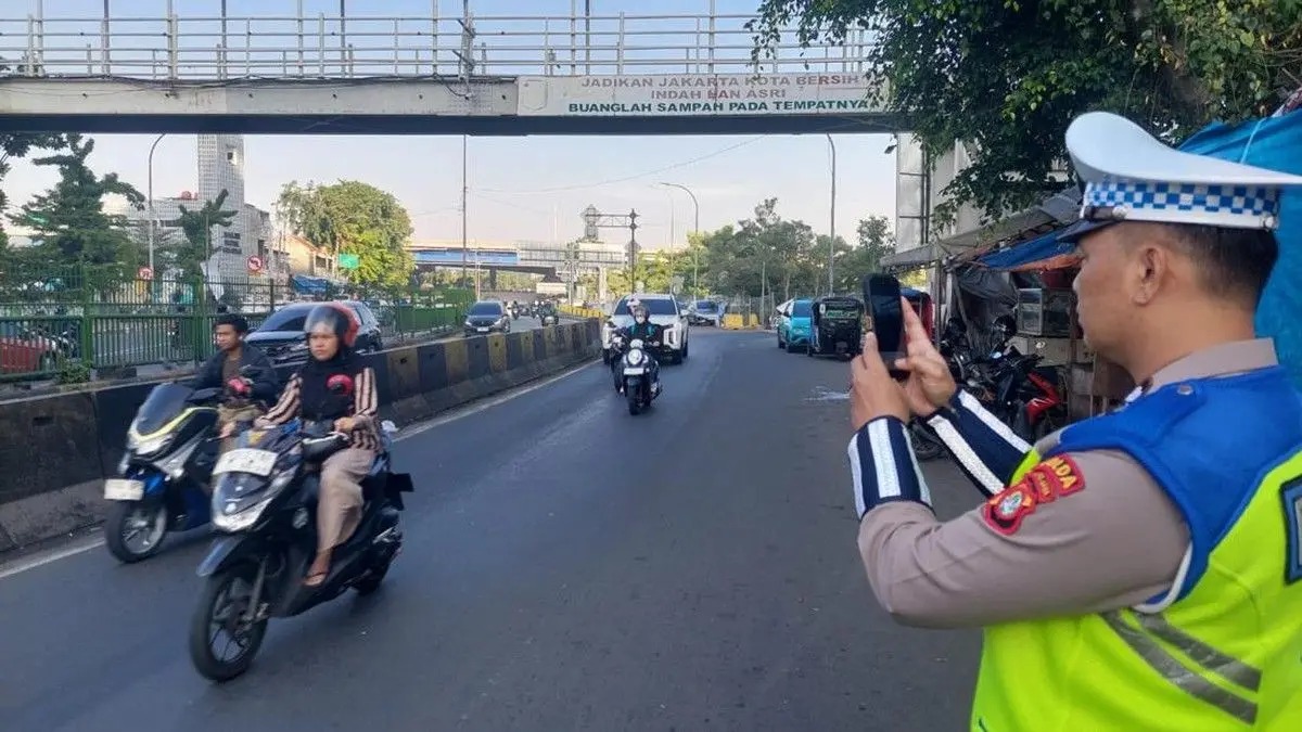 ETLE Handheld Jadi Andalan, Ditlantas PMJ Tindak 172 Pelanggar