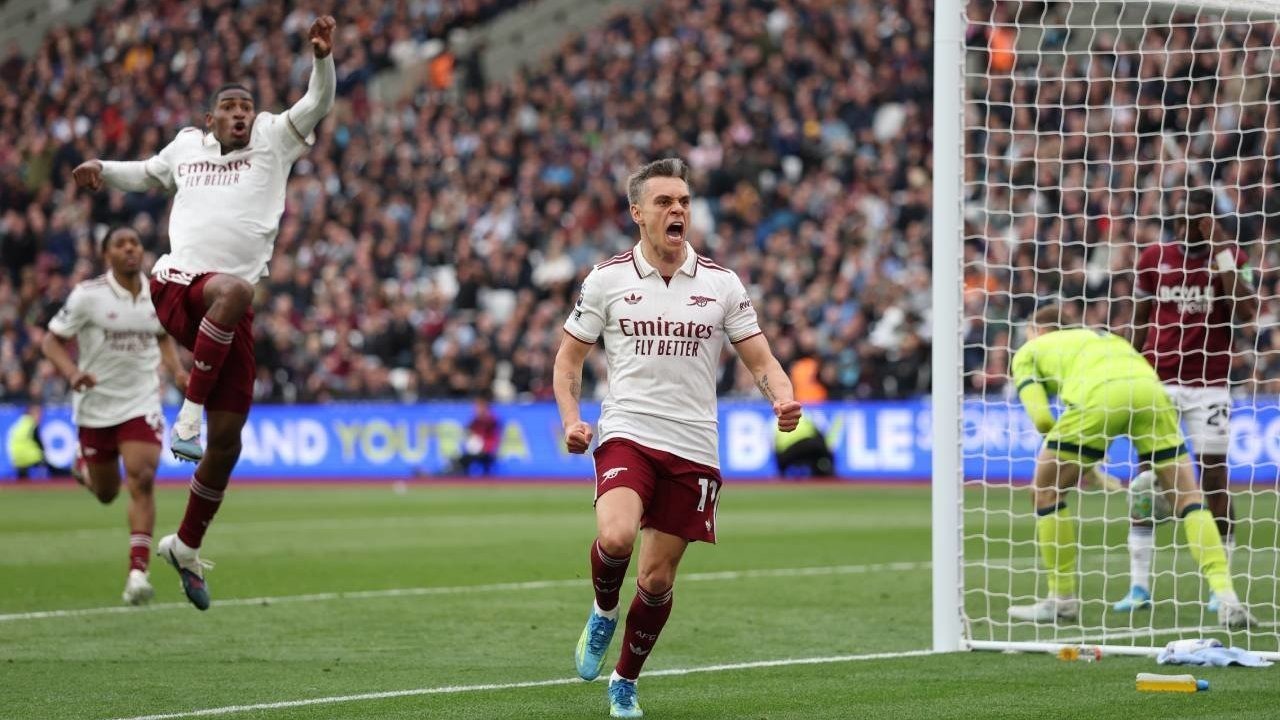 Drama VAR di Menit Akhir, Arsenal Menang Tipis 1-0 dari West Ham