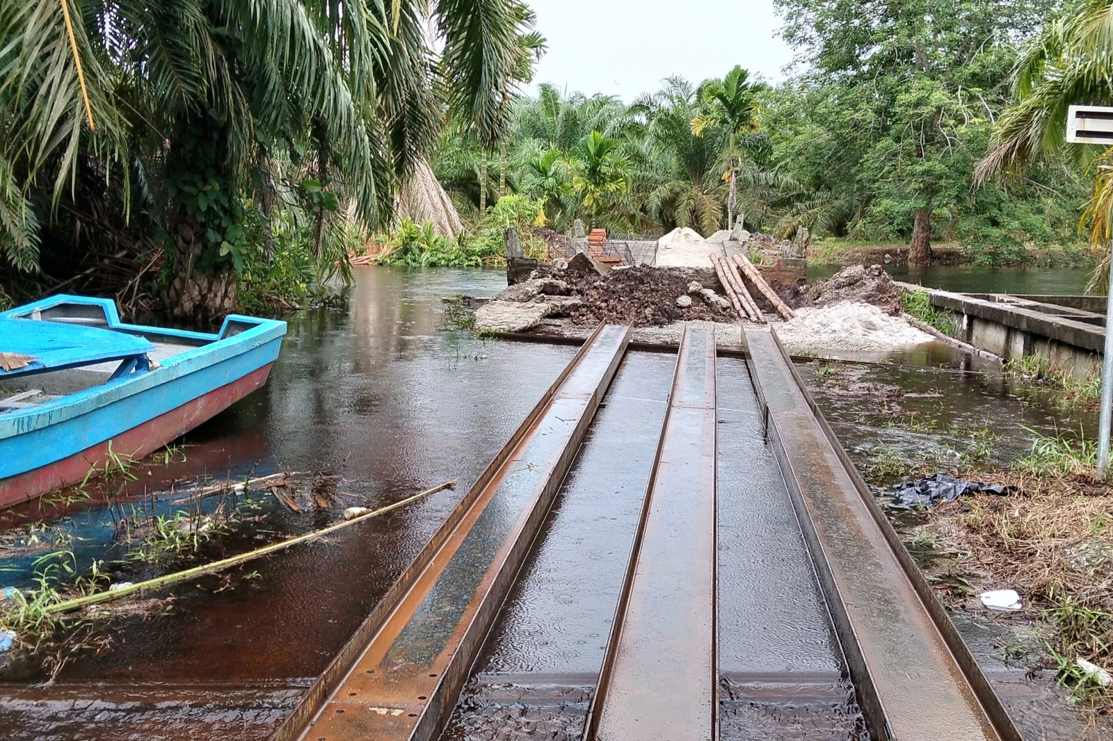 Jembatan Merah Putih Presisi Bengkalis