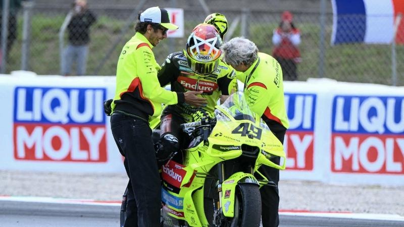 Fabio di Giannantonia Menangi MotoGP Catalunya 2026 Setelah Kecelakaan Hebat