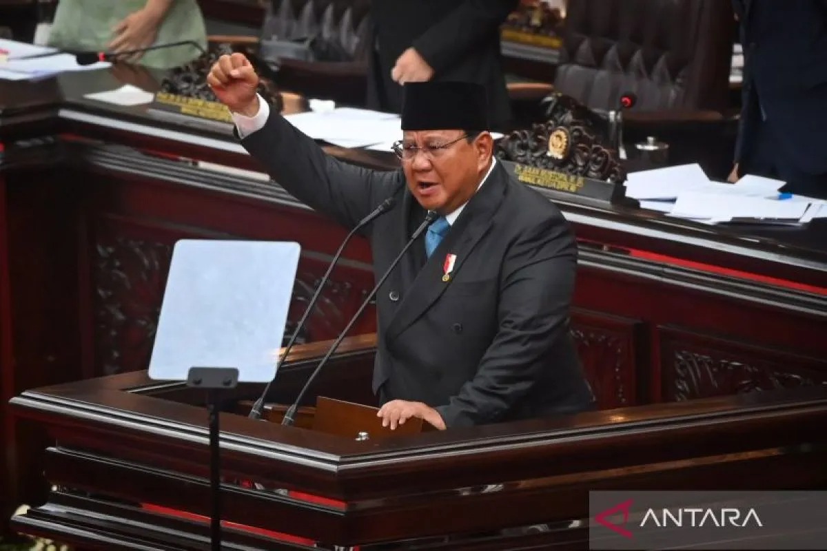 Presiden Prabowo Minta Masyarakat Rekam dan Lapor Jika Dapati Tindakan Aparat Tak Sesuai Aturan