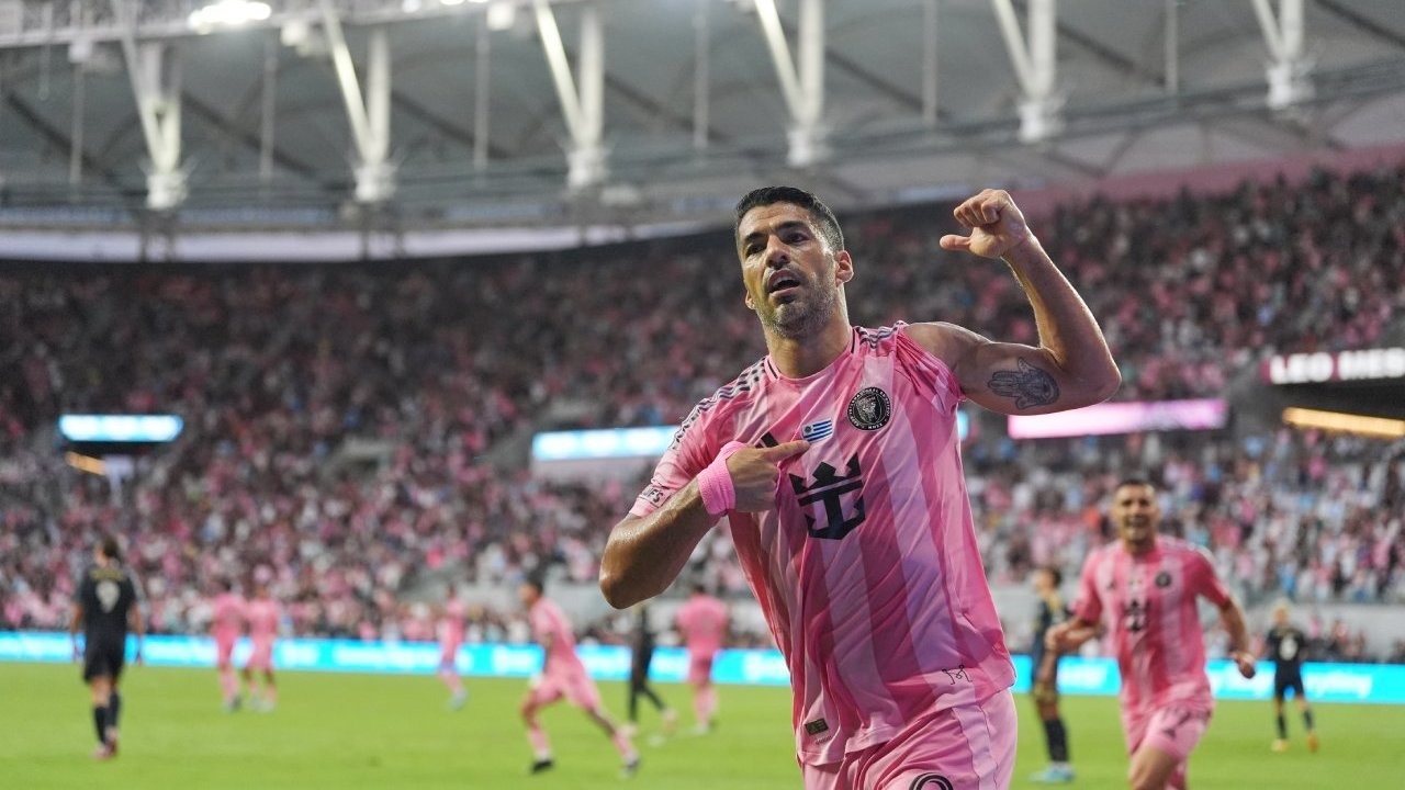 Luis Suarez Hattrick Inter Miami Comeback 6-2 dari Philadelphia
