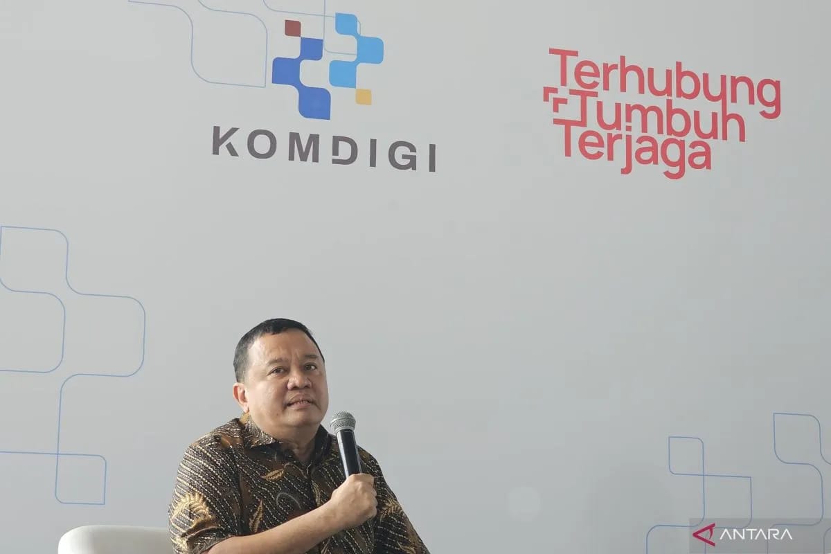 Kemkomdigi Jamin Keamanan Data Masyarakat Saat Registrasi Biometrik Nomor HP