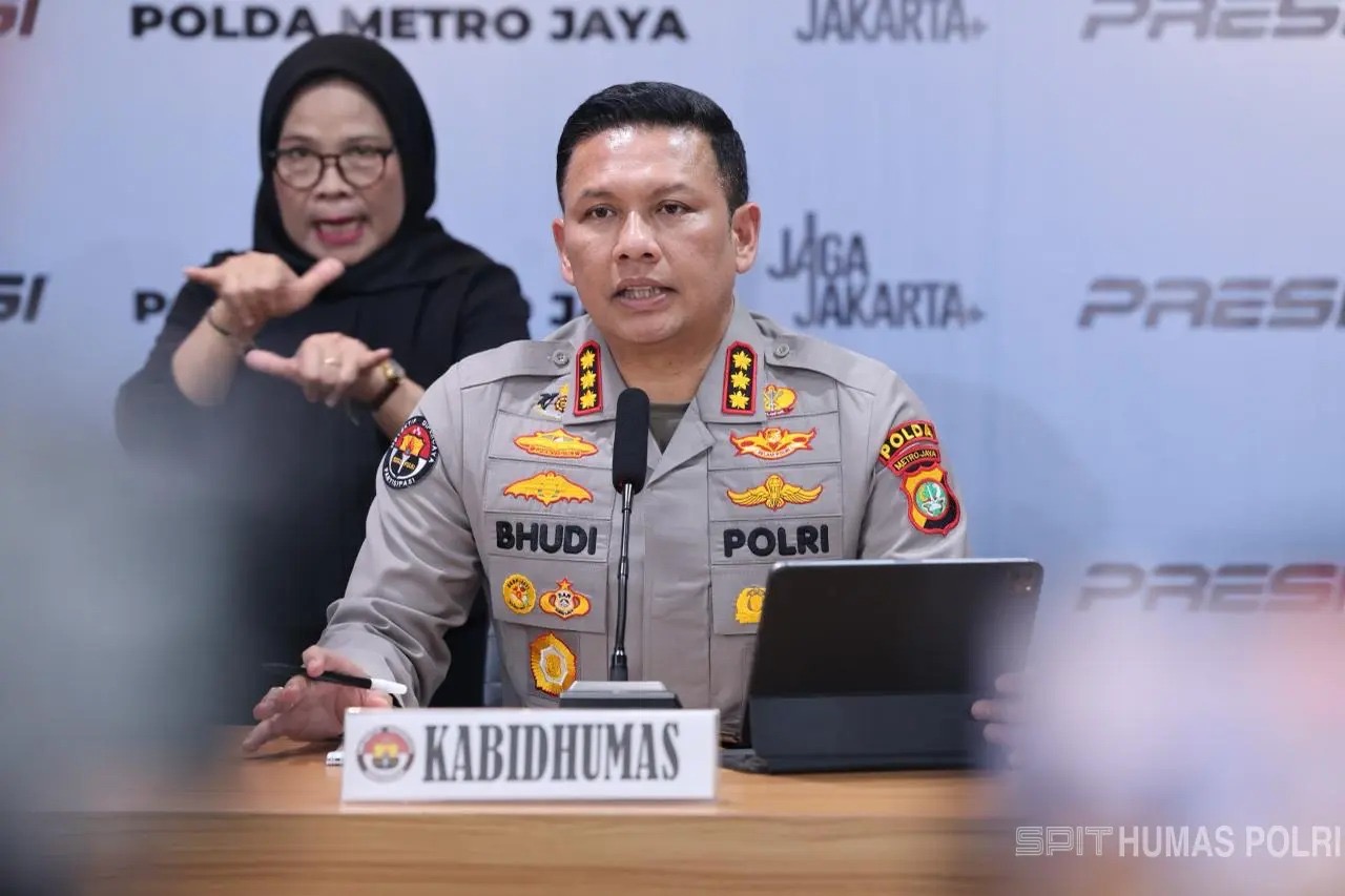 Sejumlah Jamaah Laporkan Dugaan Penipuan Travel Umrah ke Polda Metro Jaya