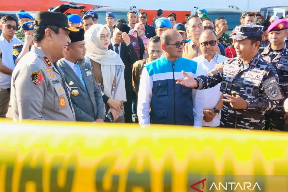 Polda Sulsel Bongkar Penyelundupan BBM Biosolar, 7 Orang Jadi Tersangka