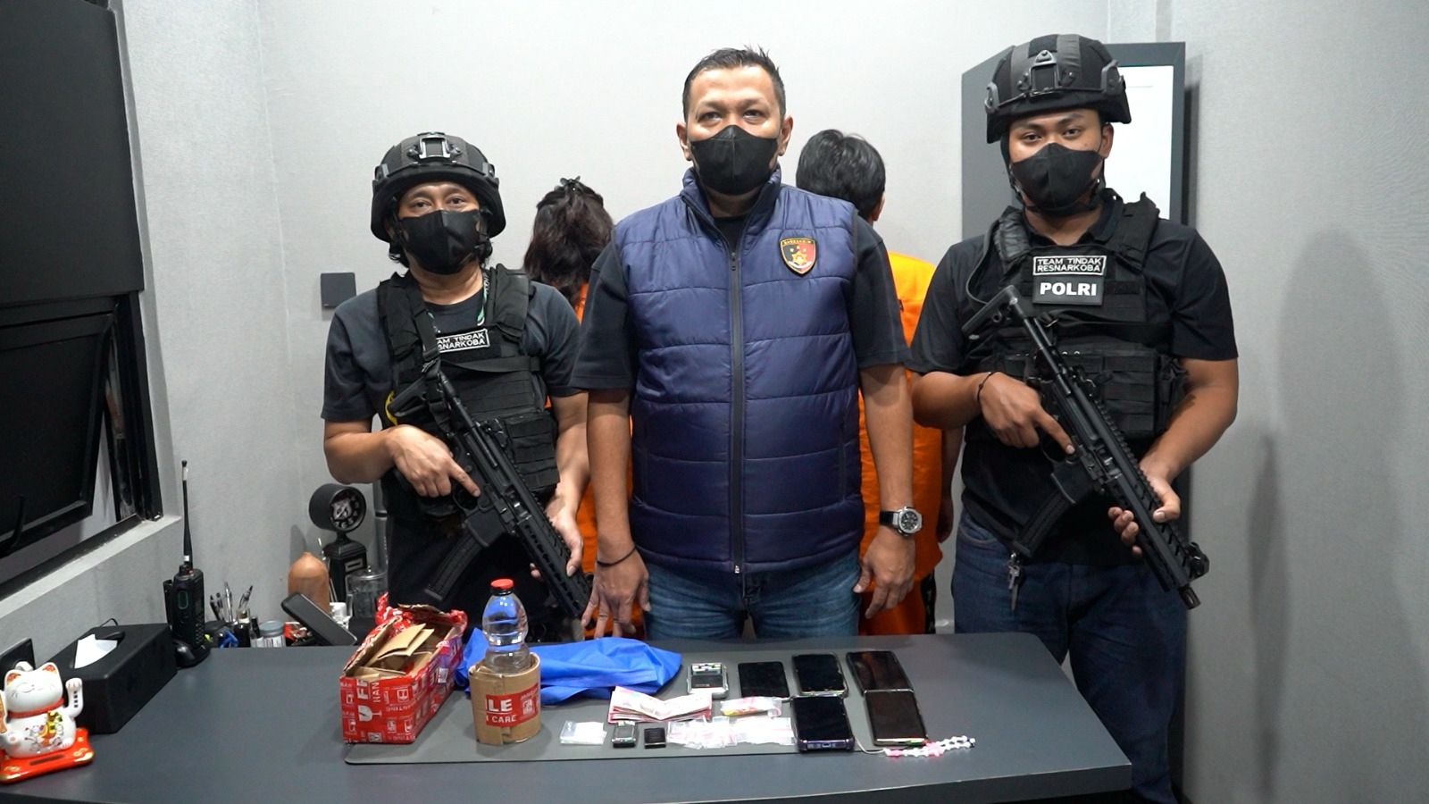 Polda Metro Jaya Mengamankan Sepasang Kekasih Pengedar Narkoba di Jakbar