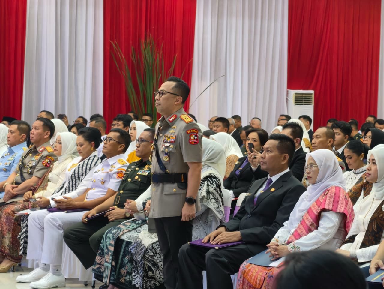 Brigjen Pol. Ade Ary Jadi Lulusan Terbaik Akademik Lemhannas P3N XXVII