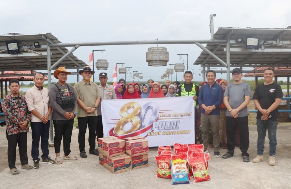 Offroad ke Pedesaan, Polres Ogan Ilir Salurkan Bantuan untuk Masyarakat Sambut HUT Bhayangkara ke-80
