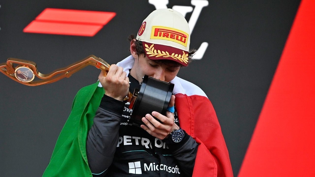 Pembalap Mercedes Kimi Antonelli Kembali Menang di F1 GP Monako 2026