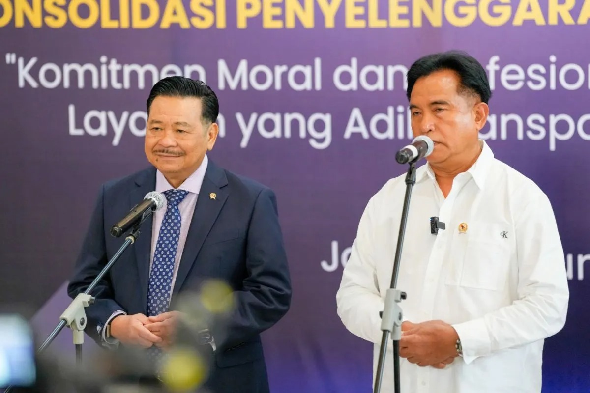 Menko Yusril Tegaskan Pentingnya Pembenahan Organisasi untuk Wujudkan Pelayanan Publik yang Bersih
