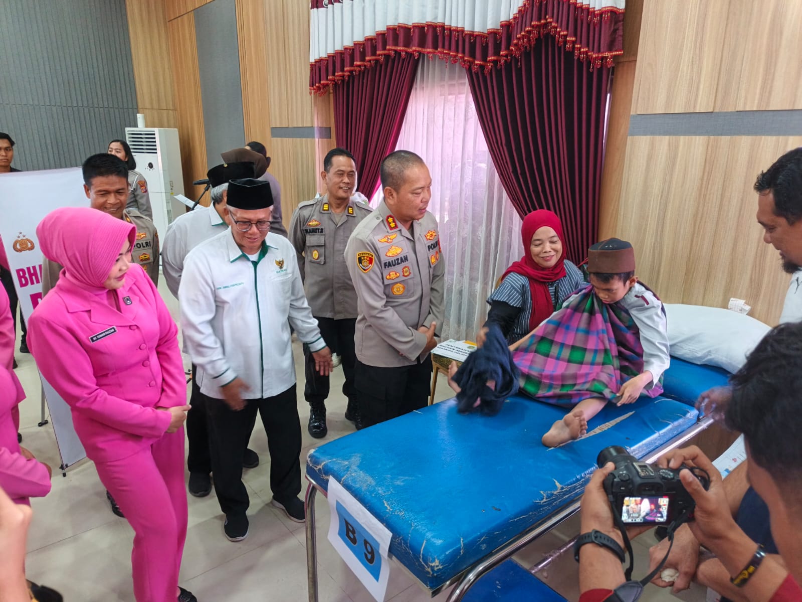 HUT Bhayangkara ke-80, Polres Kutim Gelar Sunatan Massal Gratis
