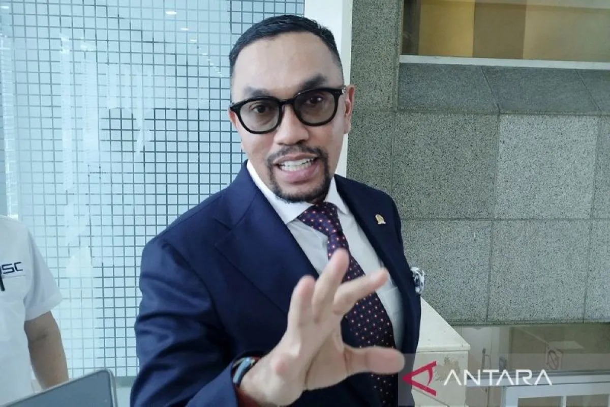 Wakil Ketua Komisi III Sahroni Minta Negara Maksimalkan Momen Piala Dunia untuk Berantas Judi Bola