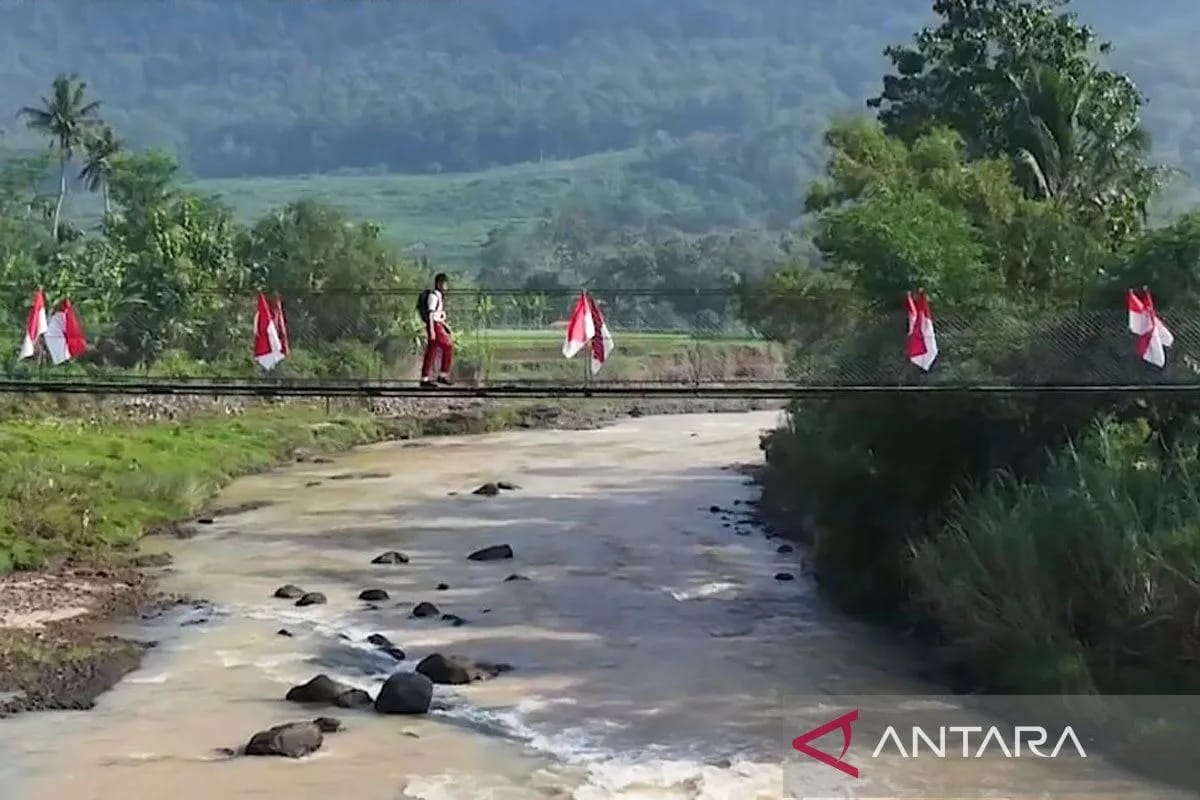 Pemerintah Targetkan Pembangunan 5.000 Jembatan Gantung Rampung pada Akhir 2026