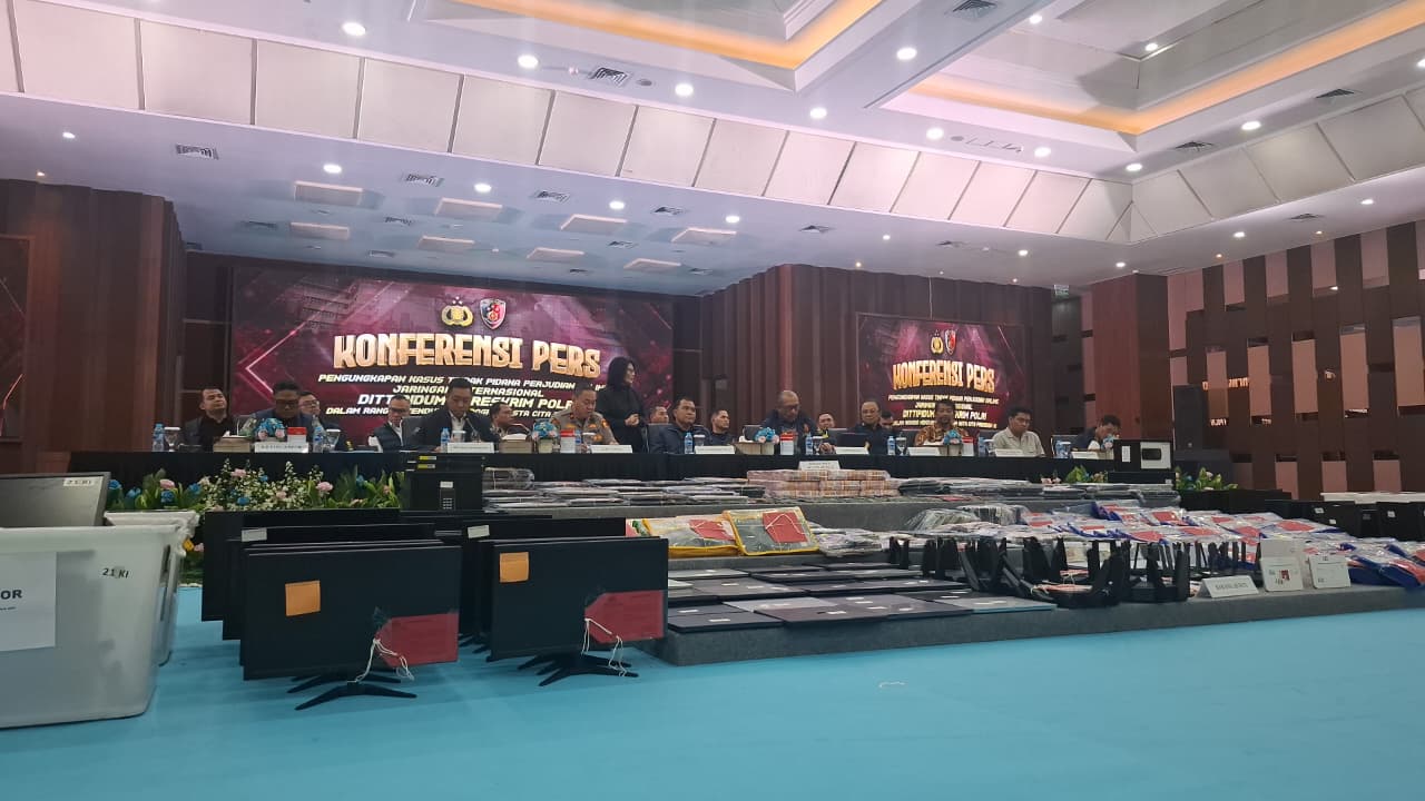 287 WNA dan 4 WNI Jadi Tersangka Judol Hayam Wuruk