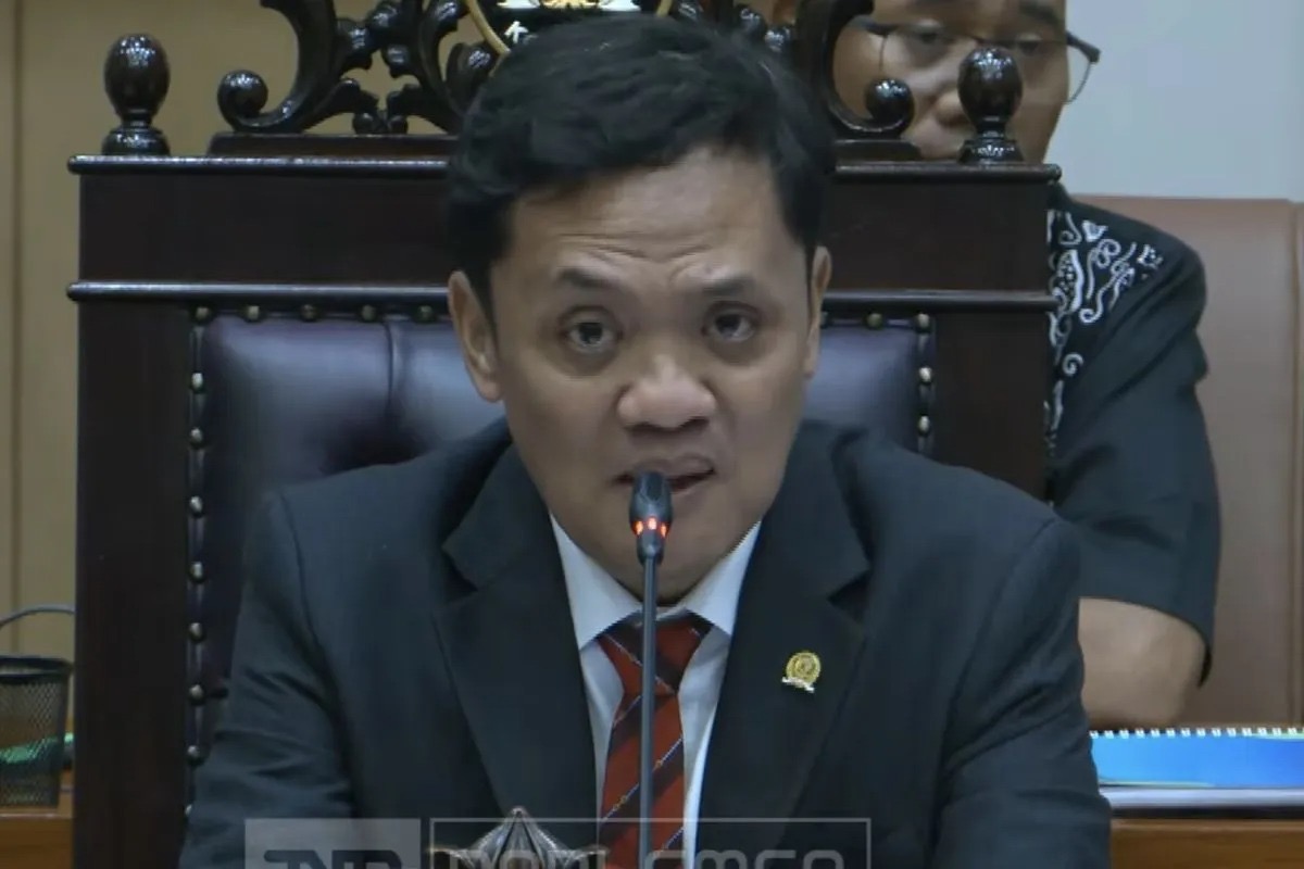 Hari Bhayangkara ke-80, Ketua Komisi III DPR RI Habiburokhman: Semoga Polri Tumbuh Semakin Baik dan Profesional