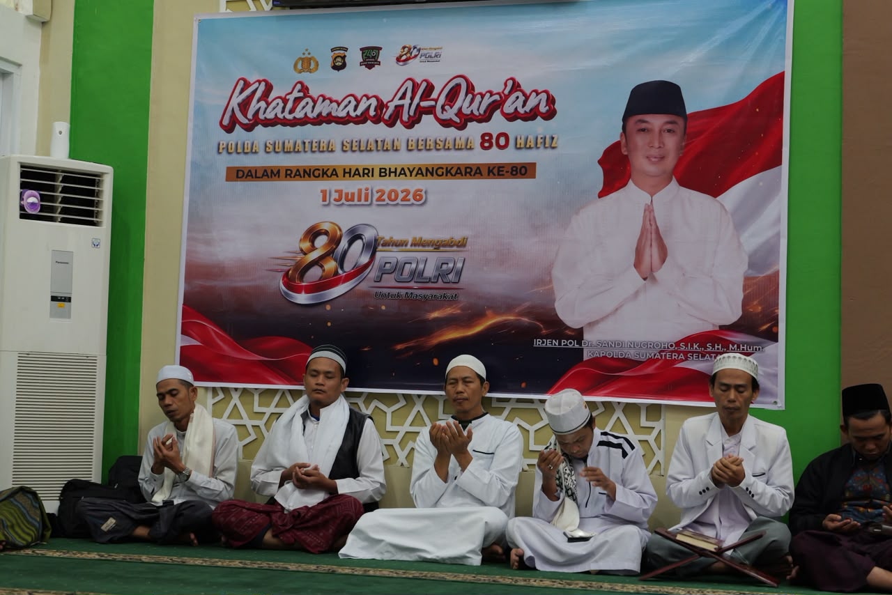 Dari Isya hingga Subuh, 80 Hafiz Khatamkan Al-Quran di Masjid Al-Aman Sambut Hari Bhayangkara ke-80