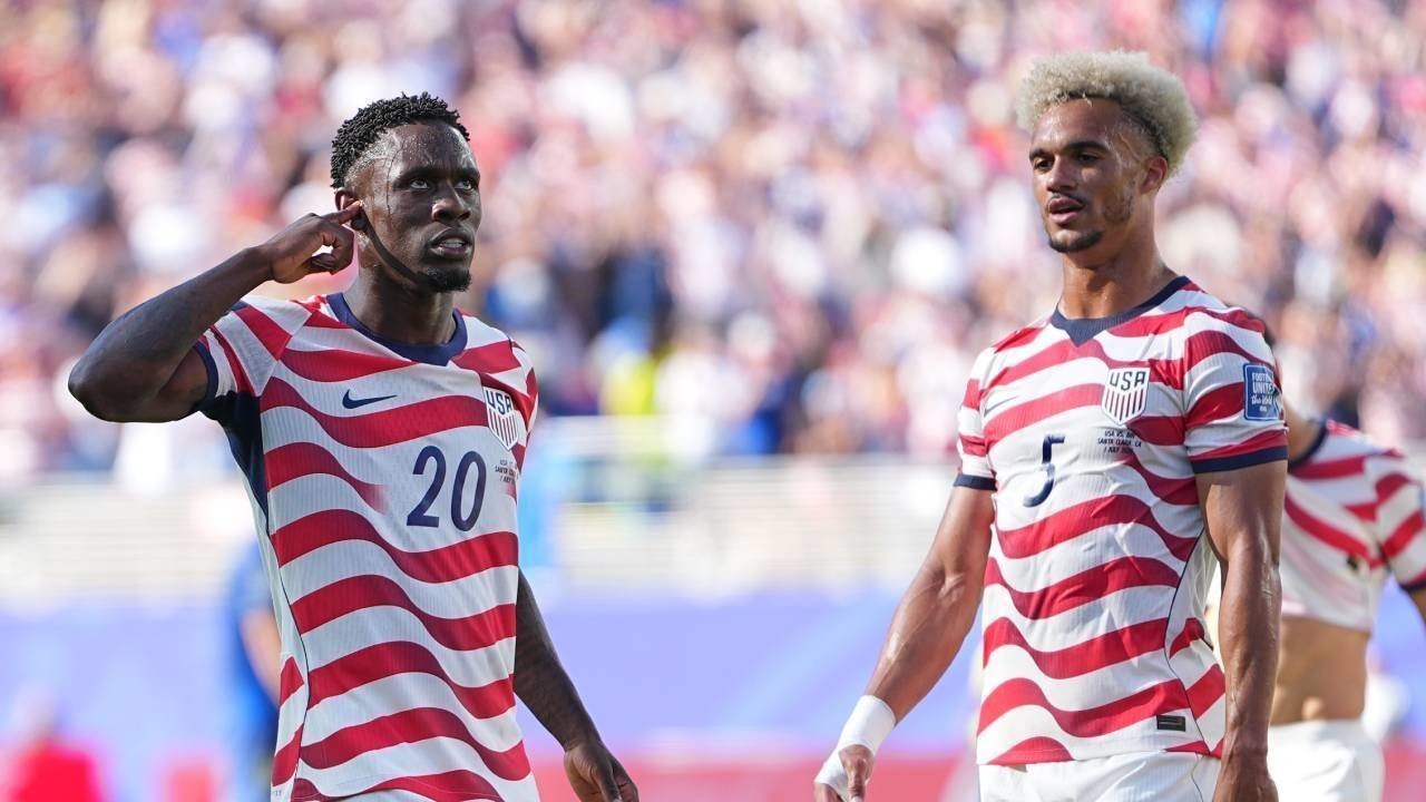Tuan Rumah Amerika Serikat Melaju 16 Besar usai Sikat Bosnia