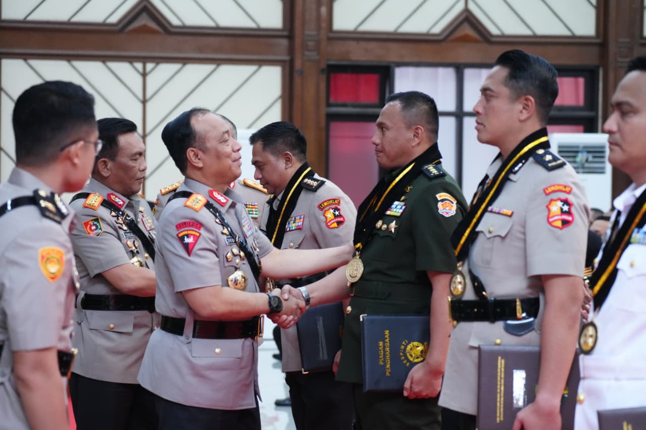 Wakapolri: 418 Lulusan Sespim Siap Jadi Garda Terdepan Hadapi Tantangan Global dan Era Digital
