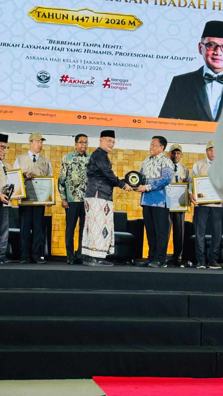 Dukung Sukses Penyelenggaraan Haji 2026, Polri Terima Penghargaan dari Kementerian Haji dan Umrah RI