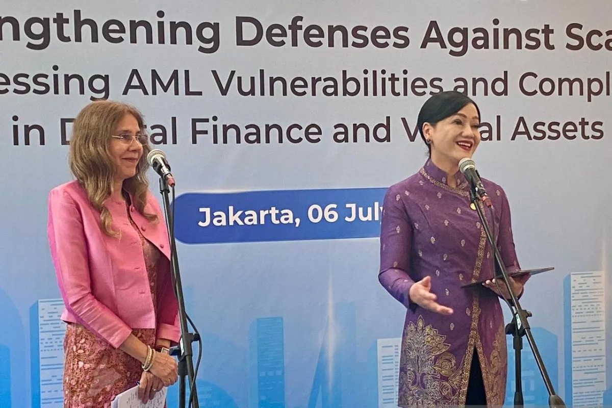 Cegah Penyalahgunaan Data, OJK Minta Masyarakat Verifikasi Identitas Petugas Lapangan Sensus Ekonomi