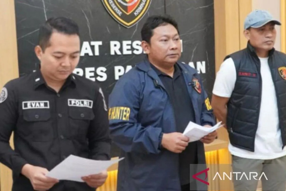 Polisi Periksa 3 Saksi Dugaan Suap Program MBG di Jawa Timur