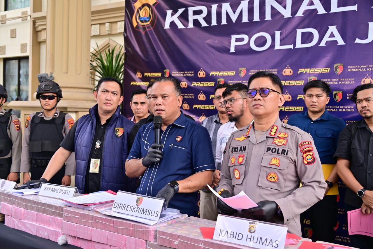 Ditreskrimsus Polda Jambi Tangkap Tiga Tersangka Pembobolan Bank