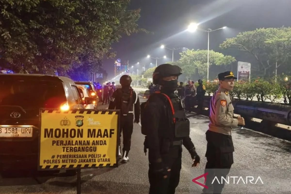 Polda Metro Jaya Amankan Enam Pemuda Dalam Patroli di Jakarta Utara