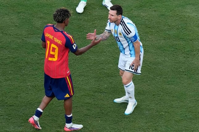 Yamal Akhirnya Ungkap Pesan Messi, Nilainya Lebih Berharga dari Medali Juara Dunia