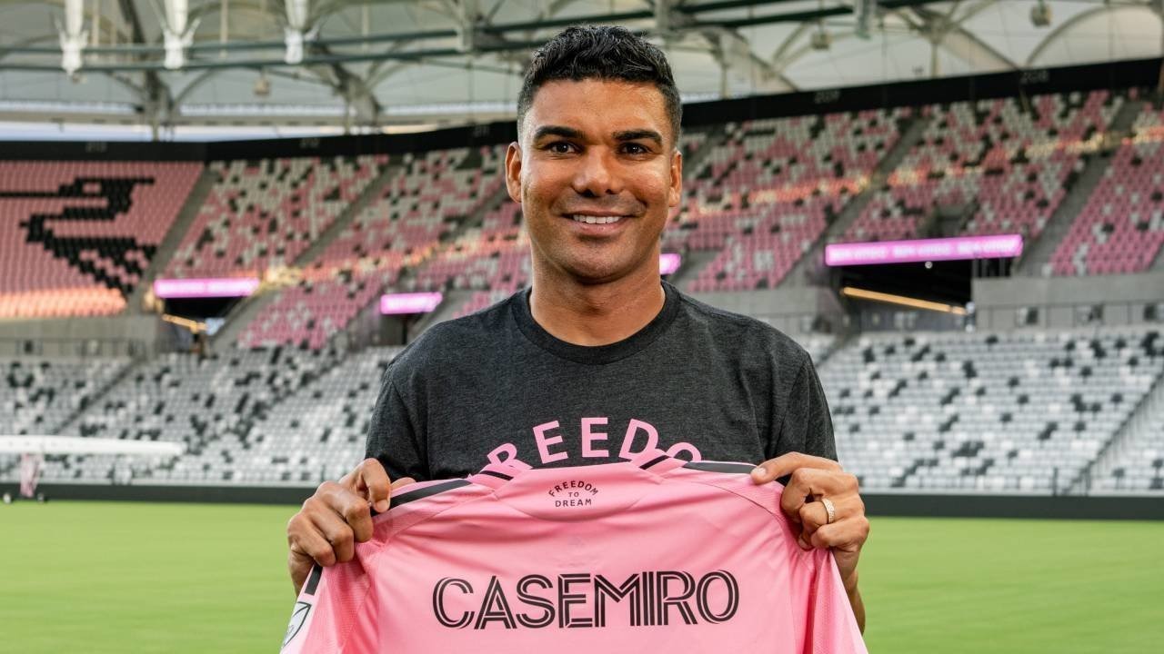Casemiro Resmi Gabung Inter Miami Main Bareng Lionel Messi