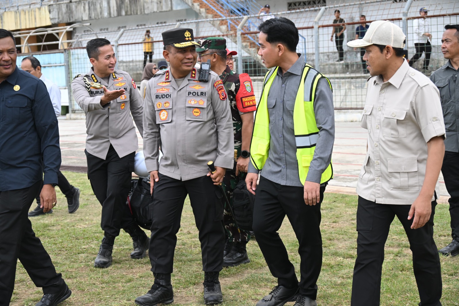 Kapolda Aceh Dampingi Wakil Presiden RI Tinjau Hasil Rehab dan Rekon Pascabencana di Desa Gayo Lues