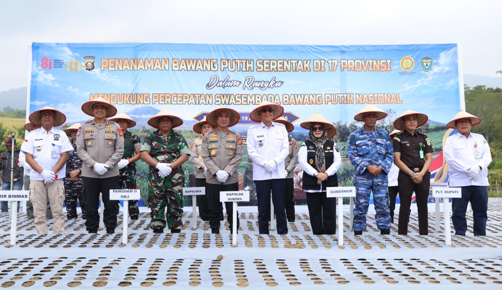Dukung Swasembada Bawang Putih Nasional, Polda Sumsel Targetkan Panen 810 Ton