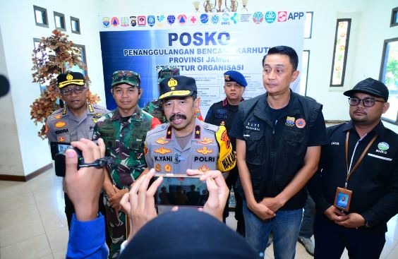 Wakapolda Jambi bersama Satgas Karhutla Cek Hotspot Karhutla, Evaluasi Penanganan dan Perkuat Sinergi di Lapangan