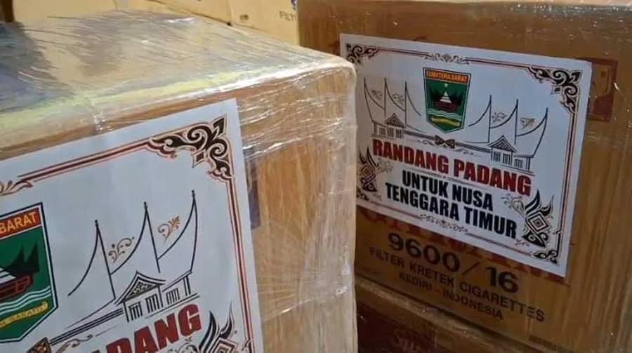 Sumbar Kirim 2,1 Ton Rendang ke NTT, Jadi Bekal Pangan Korban dan Petugas