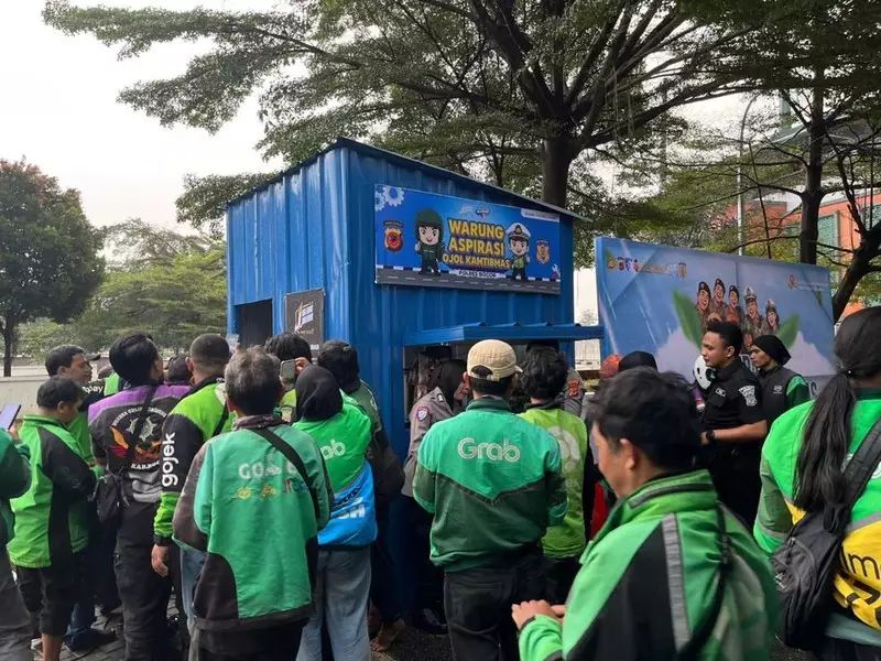 Polisi Bangun Warung Aspirasi Buat Ojol Curhat Sekaligus Ngopi Gratis, Kami Merasa Diperhatikan Pak