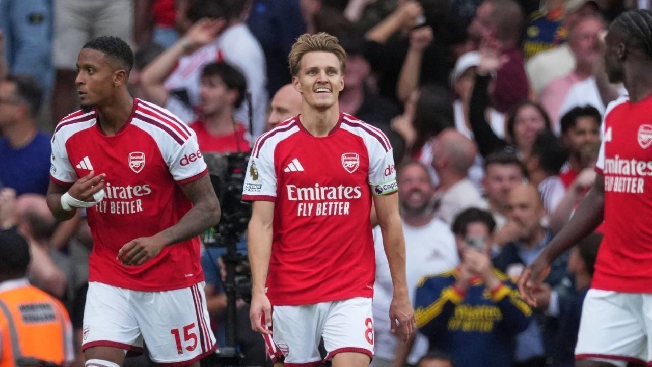 Arsenal Menangkan Derby London Mengalahkan Chelsea 2-1