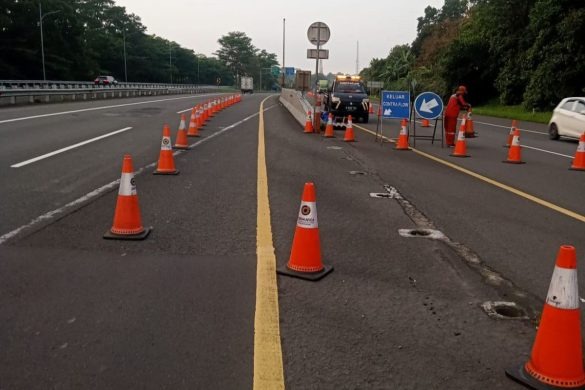 Ini Fungsi Penting Traffic Cone yang Wajib Pengendara Tahu