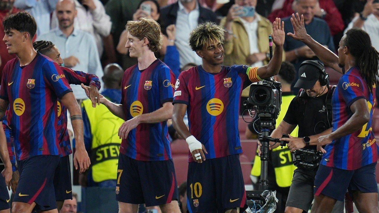 Barcelona Melibas Habis Tamunya Feyenoord Telak 5-1