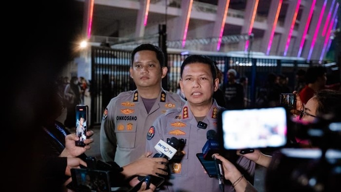 Polda Metro Jaya Apresiasi Jakmania, Bobotoh, dan Petugas Gabungan di Laga Persija vs Persib