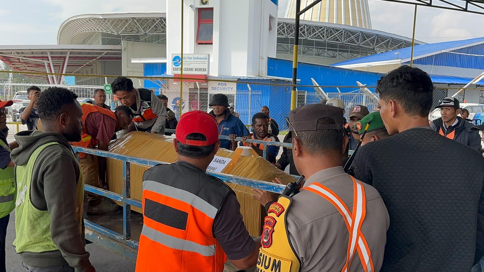 Korban Penembakan di Kawasan Habema Jayawijaya Dipulangkan Ke Kampung Halaman, Satgas Damai Cartenz Kejar Pelaku