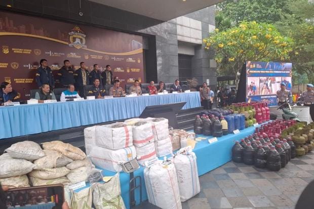 Polda Metro Ungkap Kasus Kejahatan Mineral dan Energi, 11 Tersangka Dijerat Hukum