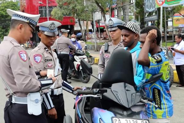 Polda Papua Kerahkan 347 Personel untuk Operasi Patuh 2026 Tekankan Angka Kecelakaan