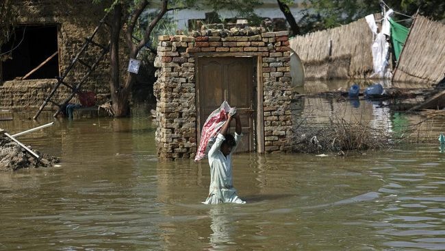 Presiden RI Kirim Bantuan Rp15,1 M untuk Korban Banjir Maut Pakistan