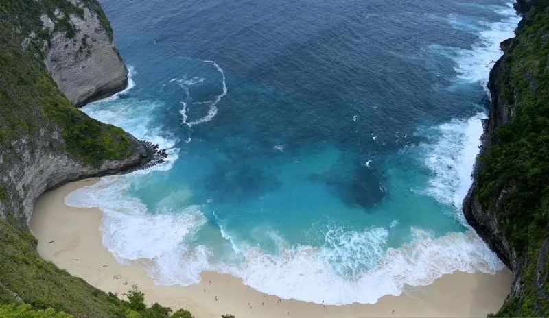 Berikut Tujuh Destinasi Wisata Cantik di Nusa Penida Bali