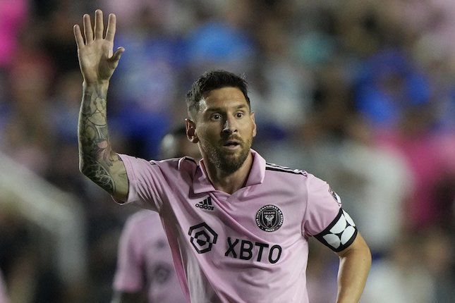 Free Kick Messi Penentu Kemenangan Dramatis Inter Miami